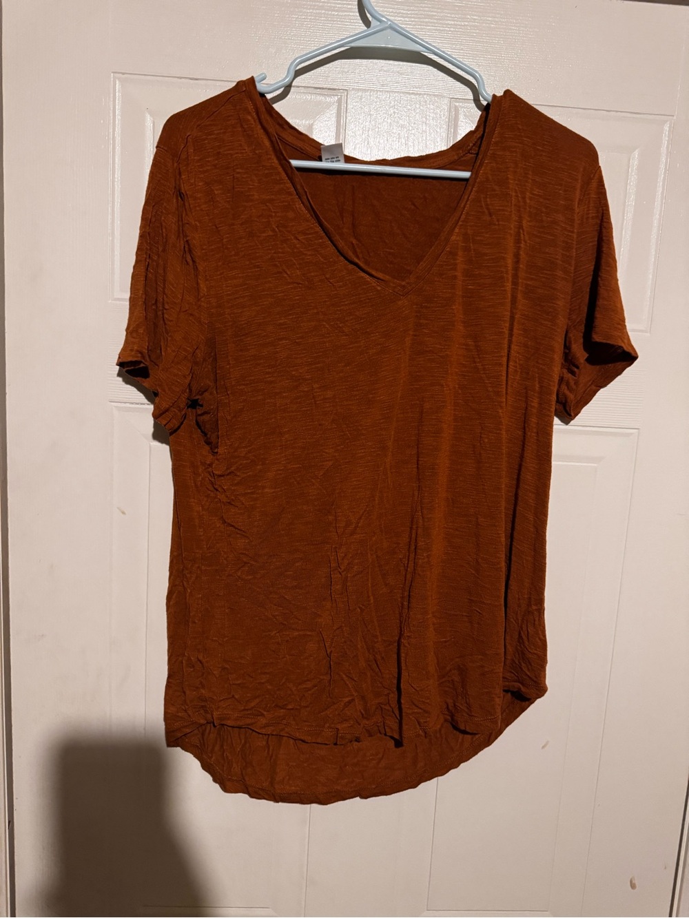🤎 Old Navy Luxe V-Neck Tee | Size Large